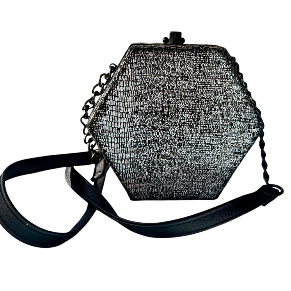 Silver and Black Hexagonal Women's Bag - Picture 4 of 4